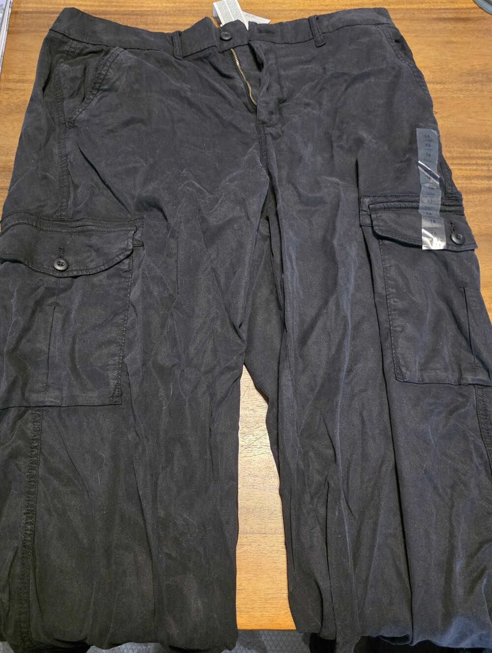 American Eagle Dreamy Drape Baggy Wide Leg Pant in Black